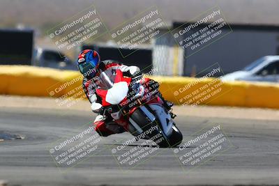 media/Mar-28-2022-Superbike Trackdays (Mon) [[b8603d0f67]]/Novice Group (1130am-12pm)/Turn 2/